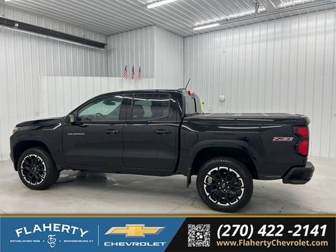 Used 2026 Chevrolet Colorado Z71 w/ Technology Package AWD/4WD image 5