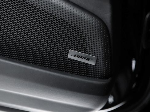 Certified 2025 Porsche Panamera Turbo AWD/4WD image 33