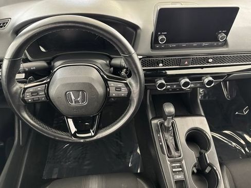 Used 2025 Honda Civic Sport image 28