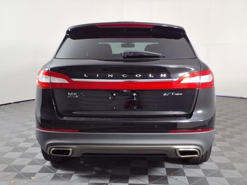 Used 2017 Lincoln MKX Black Label w/ Driver Assistance Package image 6