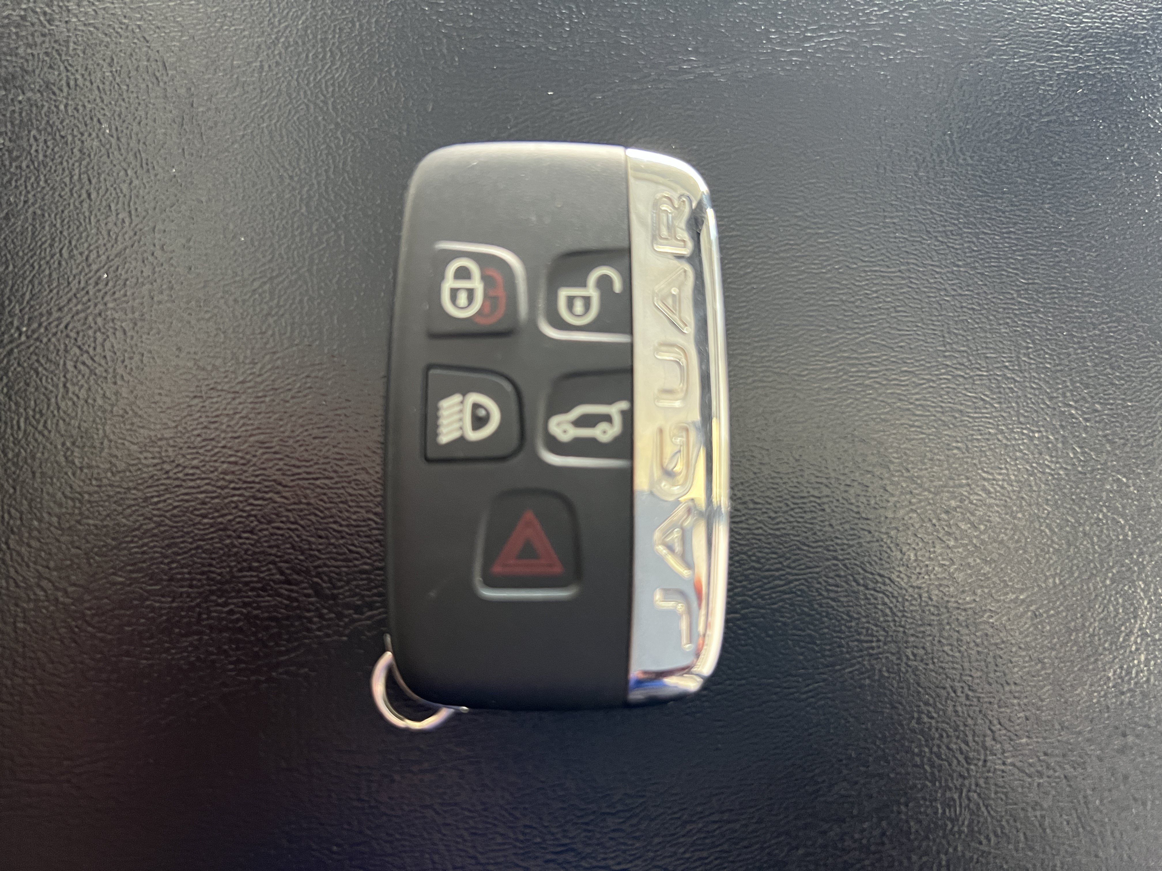 Used 2019 Jaguar F-PACE S AWD/4WD image 23