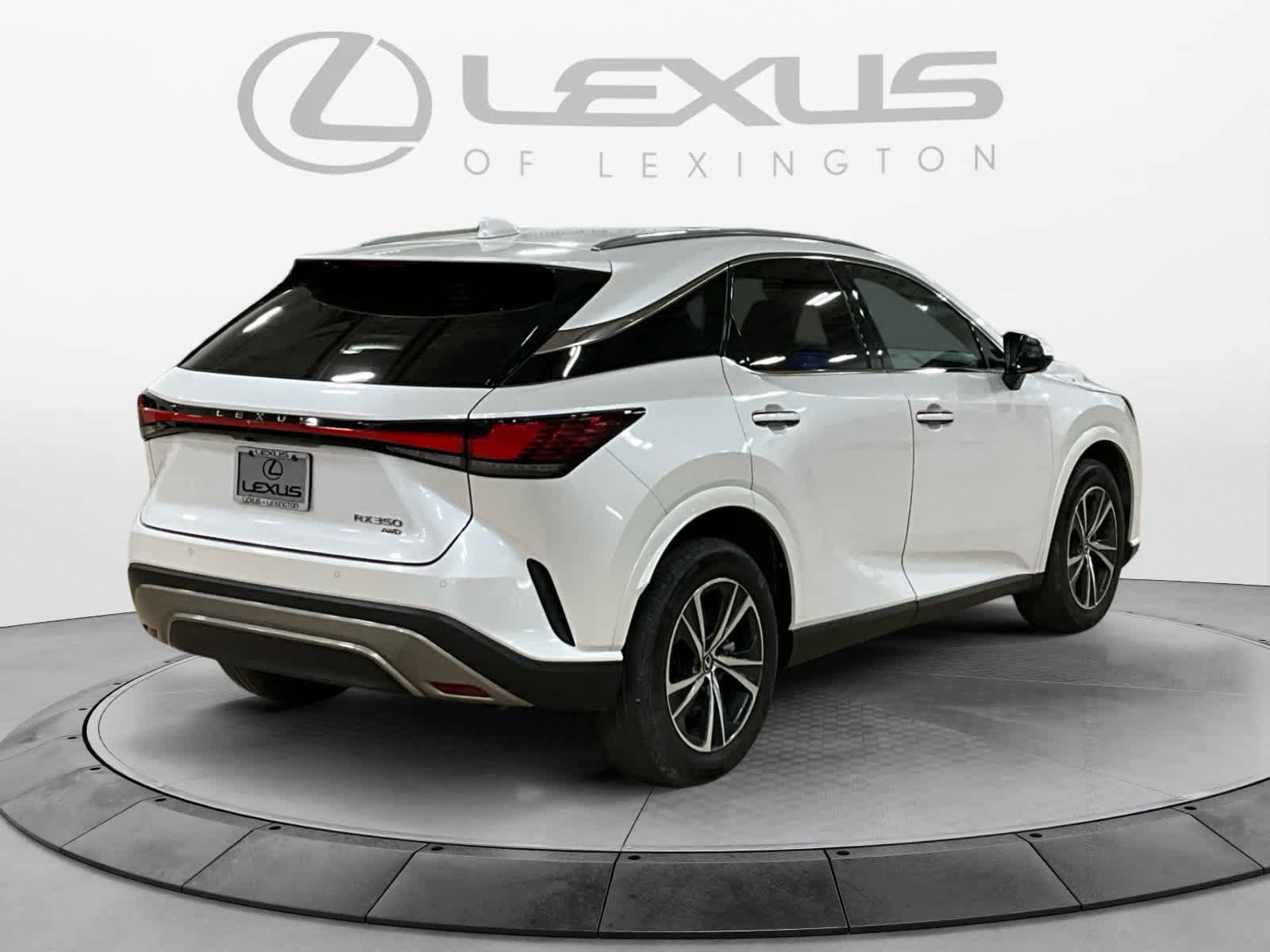 Used 2023 Lexus RX 350 Premium w/ Cold Area Package AWD/4WD image 5