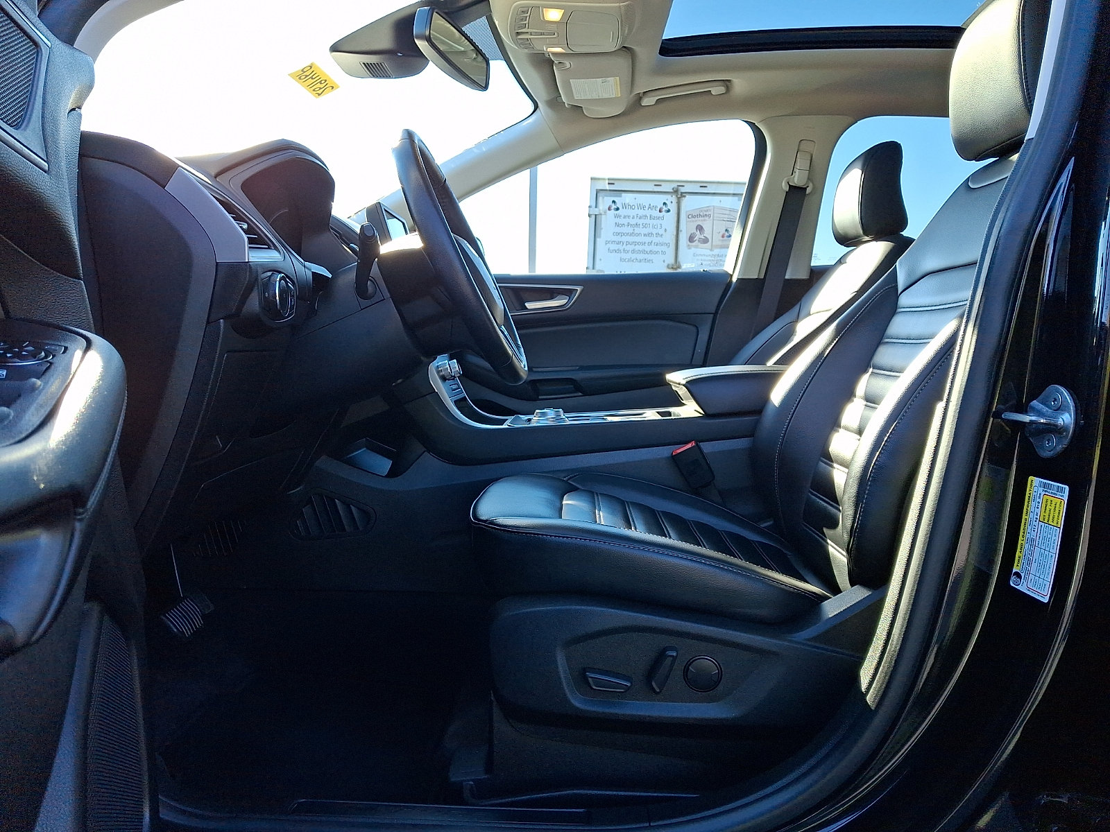 Used 2024 Ford Edge SEL w/ Convenience Package AWD/4WD image 15
