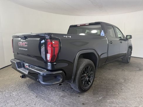 Used 2024 GMC Sierra 1500 Pro w/ Graphite Edition AWD/4WD image 9