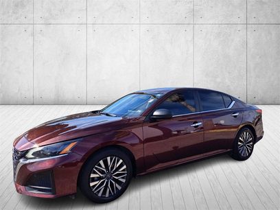 Used 2024 Nissan Altima 2.5 SV