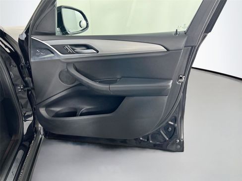 Used 2021 BMW X3 xDrive30i w/ Convenience Package image 27