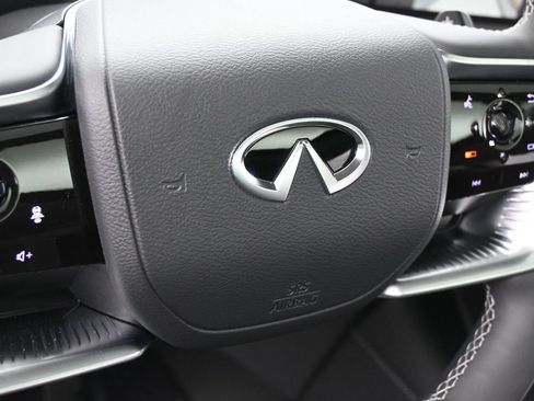 New 2027 INFINITI QX80 Luxe AWD/4WD image 14