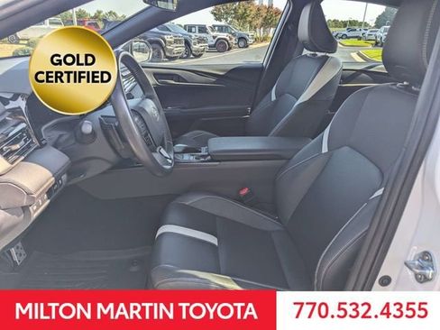 Certified 2025 Toyota Camry SE FWD image 7