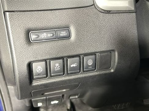 Used 2021 Nissan Murano SV AWD/4WD image 19