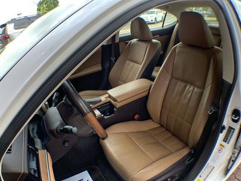 Used 2016 Lexus ES 350 w/ Luxury Package w/Wood Trim FWD image 3