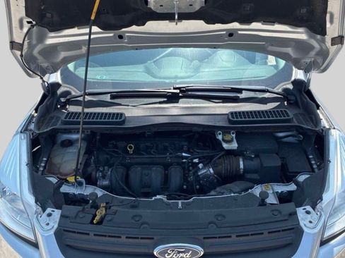 Used 2015 Ford Escape S FWD image 5