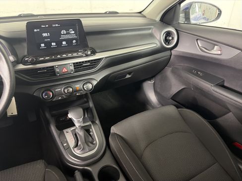 Used 2021 Kia Forte LXS image 37