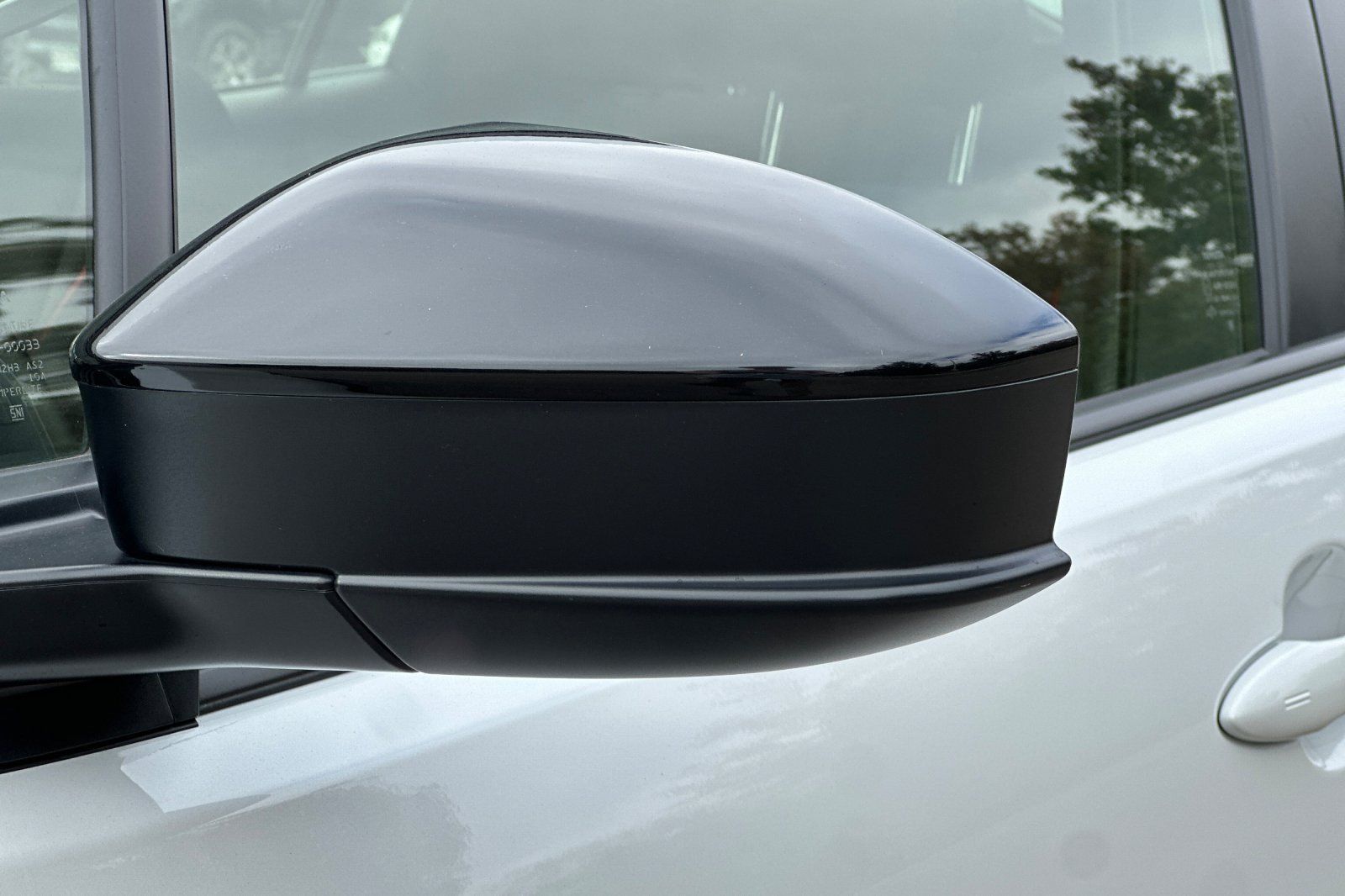 Certified 2026 Toyota Prius Plug-In Hybrid FWD image 53