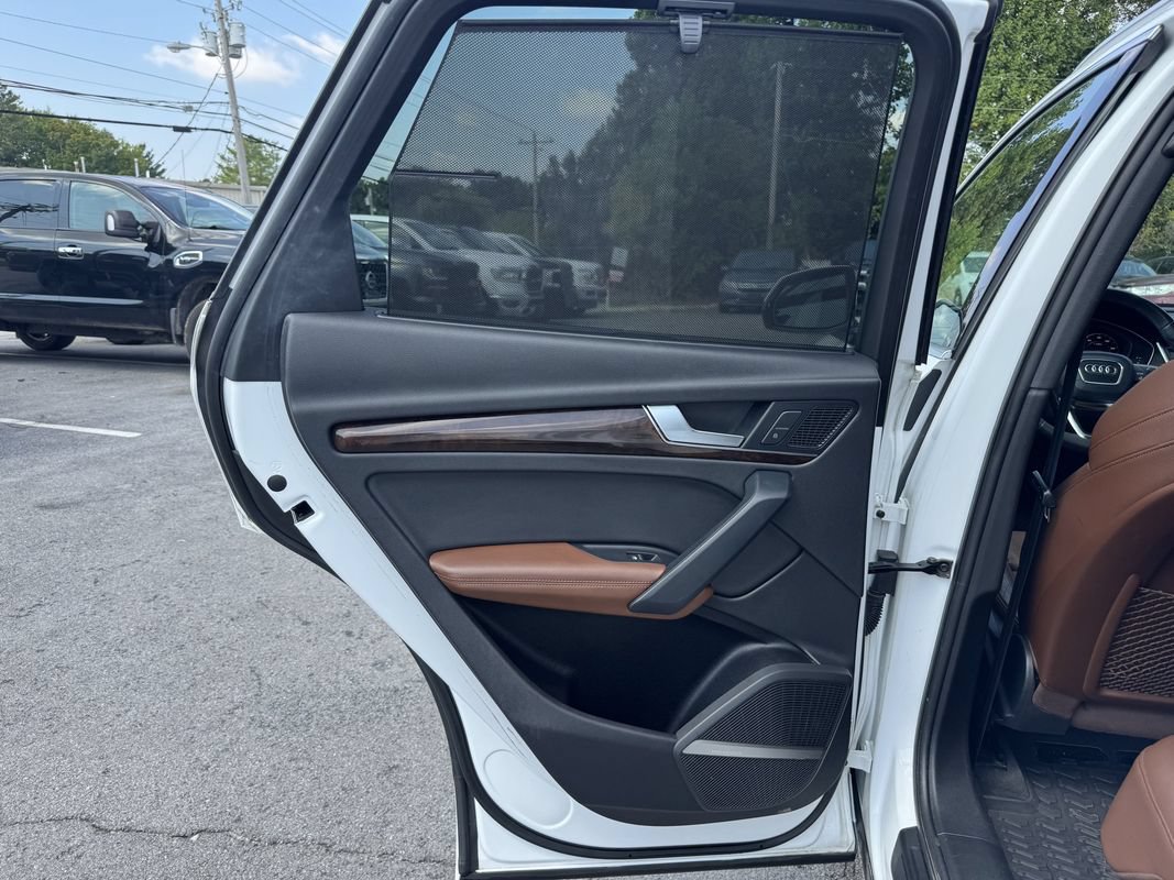Used 2019 Audi Q5 Prestige w/ Prestige Package AWD/4WD image 25