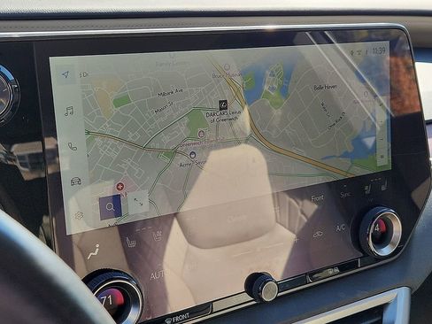 Used 2024 Lexus RX 350 Premium image 19