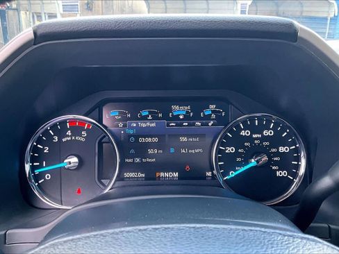 Used 2022 Ford F350 Lariat AWD/4WD image 29