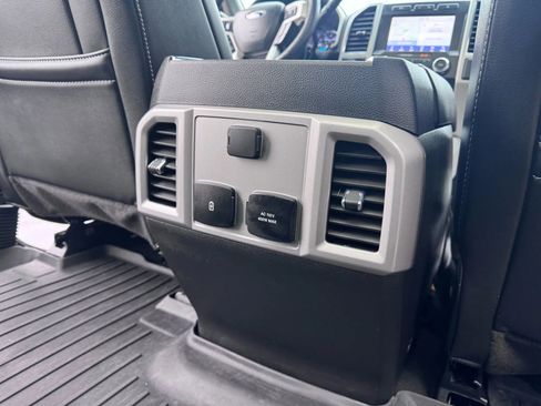Used 2021 Ford F250 Lariat image 17