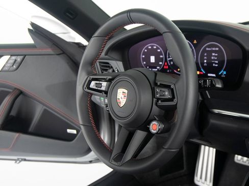 Certified 2026 Porsche 911 Carrera S RWD image 37
