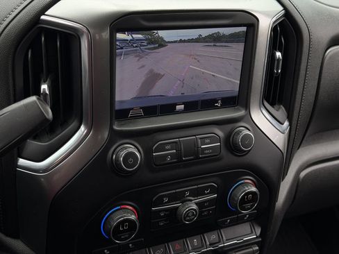 Used 2020 Chevrolet Silverado 1500 LT w/ Texas Edition AWD/4WD image 20