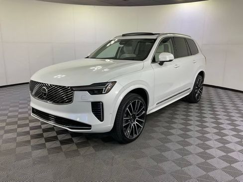 New 2026 Volvo XC90 B5 Ultra AWD/4WD image 1