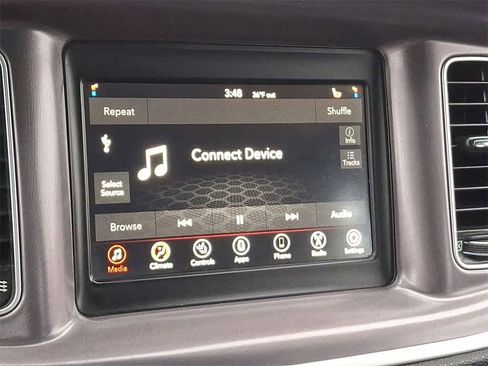 Used 2020 Dodge Charger SXT w/ Leather Interior Group image 14