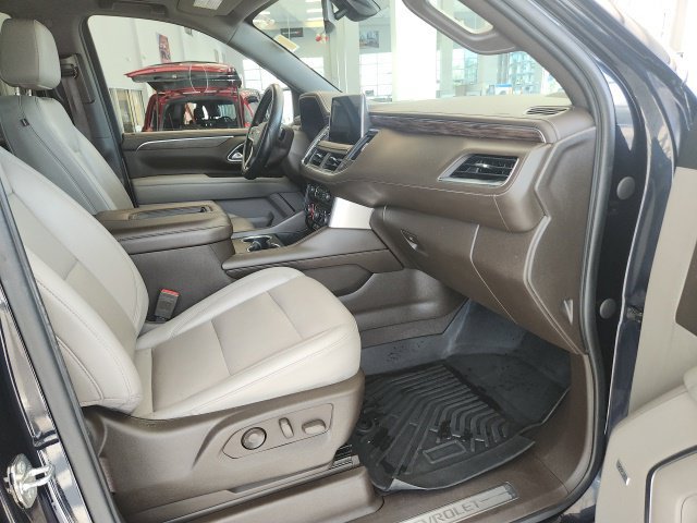 Used 2021 Chevrolet Tahoe LT w/ LT Signature Plus Package AWD/4WD image 15