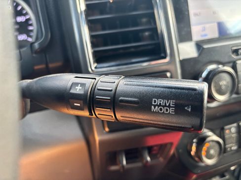 Used 2022 Ford F250 XLT AWD/4WD image 34