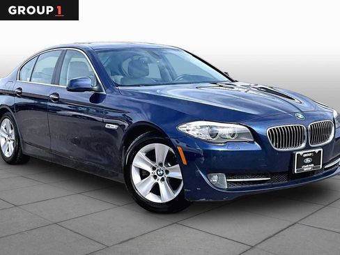 Used 2011 BMW 528i Sedan RWD image 1