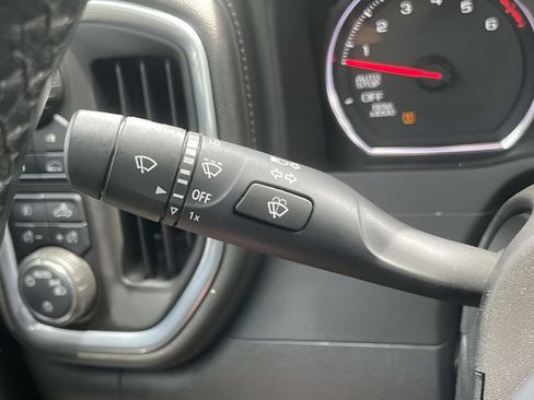 Used 2022 Chevrolet Silverado 1500 RST AWD/4WD image 24