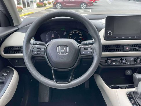 Certified 2024 Honda HR-V LX image 14
