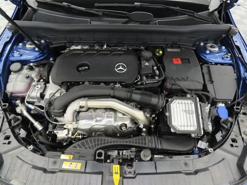 New 2026 Mercedes-Benz GLB 250 image 28