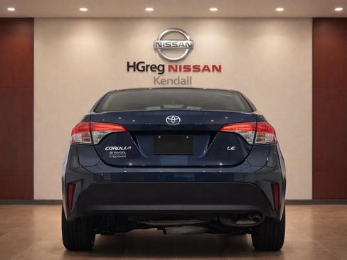 Used 2024 Toyota Corolla LE FWD image 6