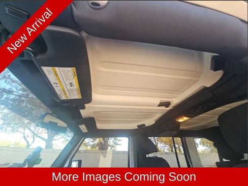 Used 2017 Jeep Wrangler Unlimited Sport w/ Quick Order Package 24S AWD/4WD image 11