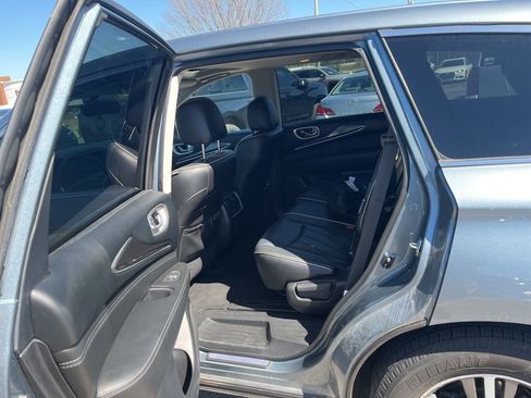 Used 2018 INFINITI QX60 Luxe image 11