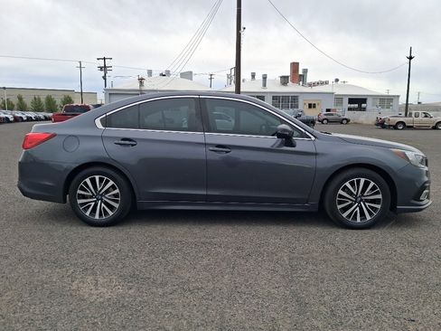 Used 2018 Subaru Legacy 2.5i Premium w/ Eyesight & BSD & Rcta & HBA AWD/4WD image 2