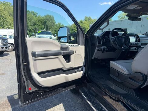 Used 2019 Ford F350 XL w/ STX Appearance Package AWD/4WD image 24