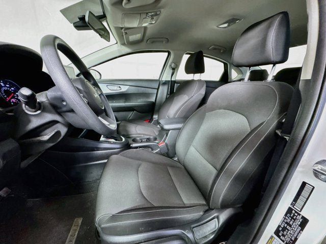 Certified 2023 Kia Forte LXS w/ LXS Technology Package FWD image 19