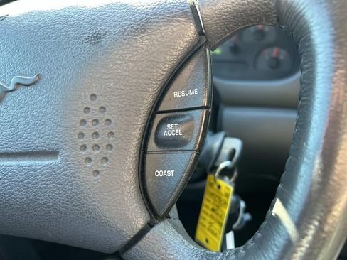 Used 2001 Ford Mustang GT RWD image 29