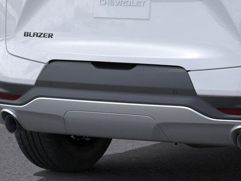 New 2025 Chevrolet Blazer LT w/ Midnight/Sport Edition image 14