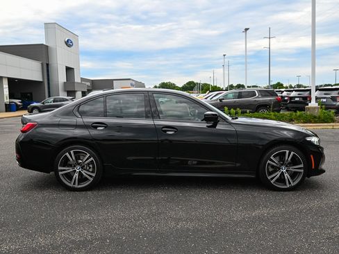 Used 2023 BMW 330i xDrive Sedan w/ Premium Package AWD/4WD image 3