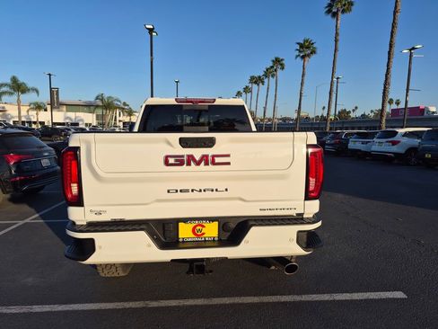 Used 2022 GMC Sierra 2500 Denali w/ Denali Ultimate Package image 6