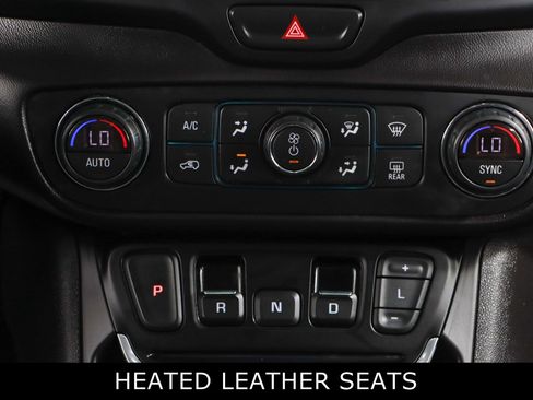 Used 2020 GMC Terrain SLT w/ Preferred Package image 20