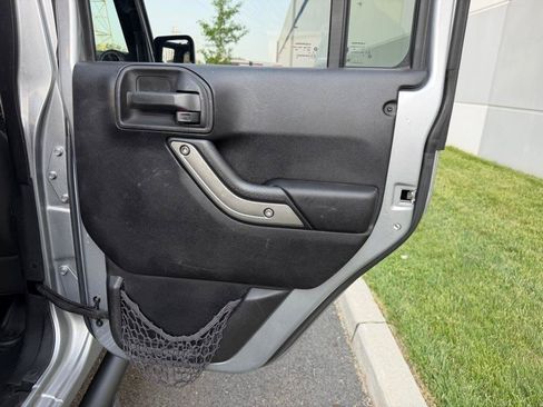 Used 2016 Jeep Wrangler Unlimited Sport w/ Quick Order Package 24S AWD/4WD image 37
