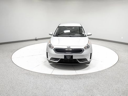 Used 2018 Kia Niro FE FWD image 26