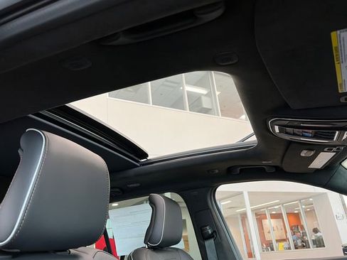 New 2026 Jeep Grand Cherokee Summit AWD/4WD image 14