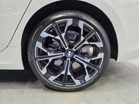 Used 2025 BMW 330i xDrive 330i xDrive w/ Premium Package image 8