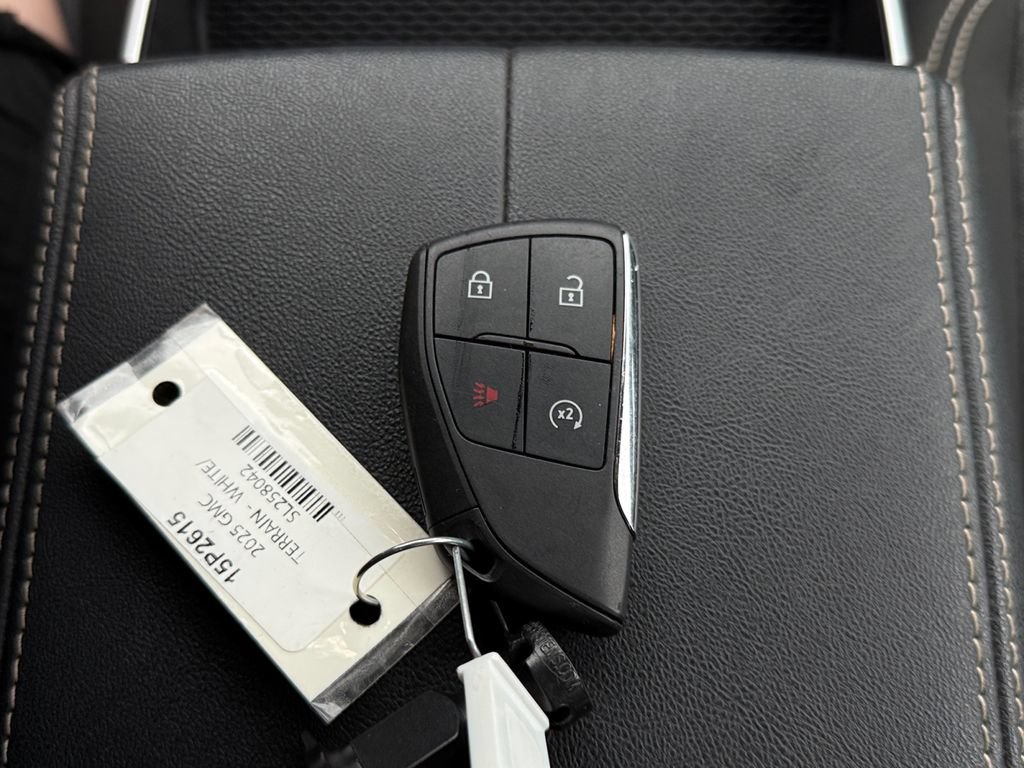 Used 2025 GMC Terrain Elevation AWD/4WD image 44