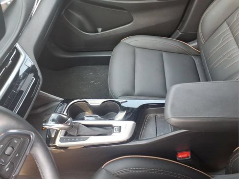 Used 2024 Buick Envista Avenir FWD image 13