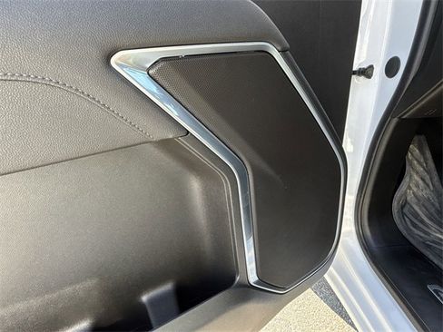 New 2025 Chevrolet Silverado 1500 LT w/ Z71 Off-Road Package image 25