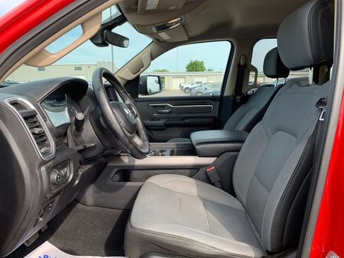Used 2019 RAM 1500 Big Horn AWD/4WD image 16